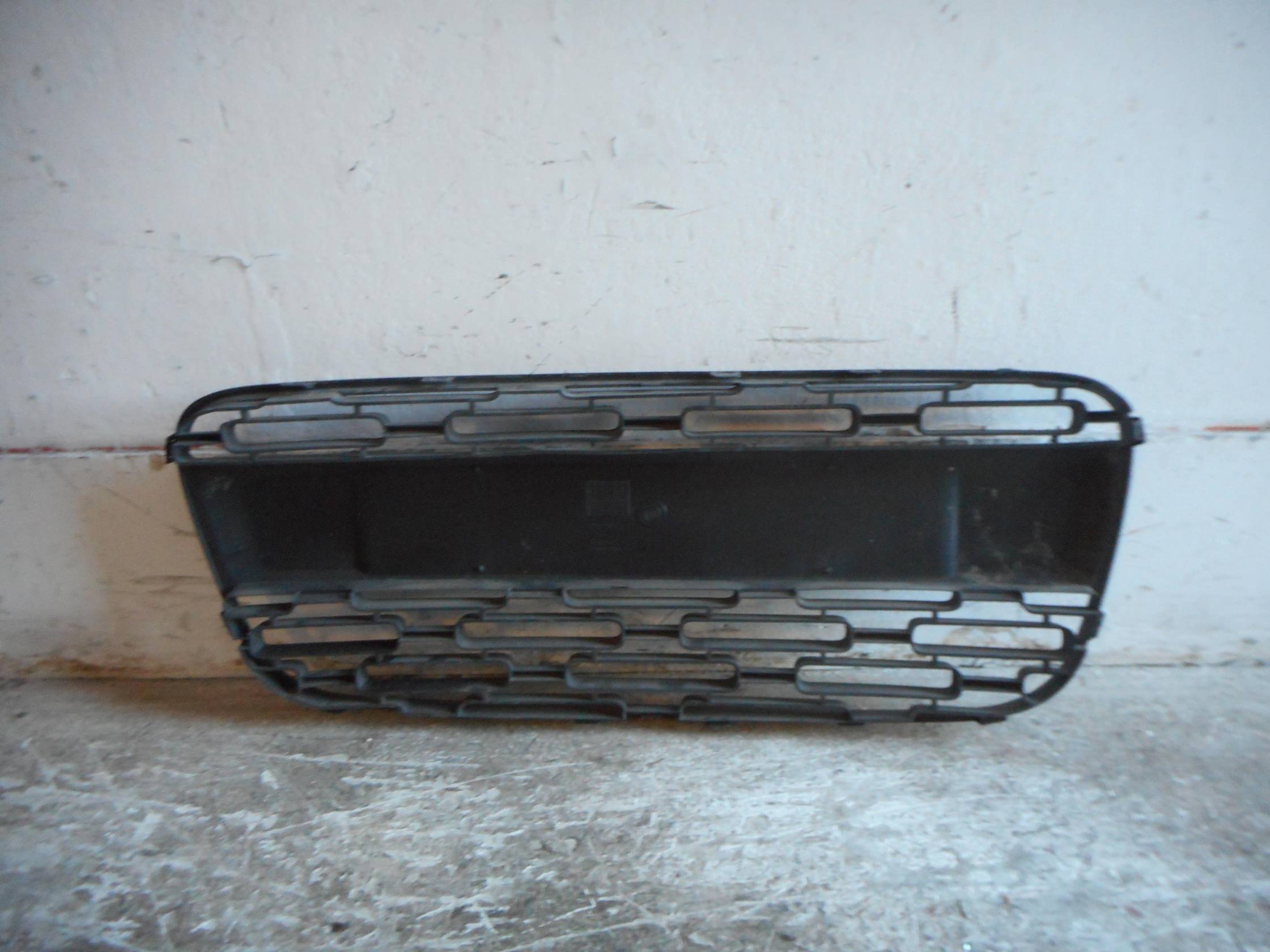 Griglia paraurti ant.